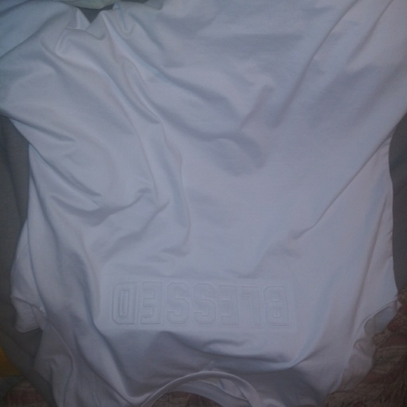 Shirt - Picture 3 of 3